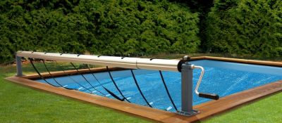 Retractor de lona manual interline para piscinas de madera Bali Lonas de verano